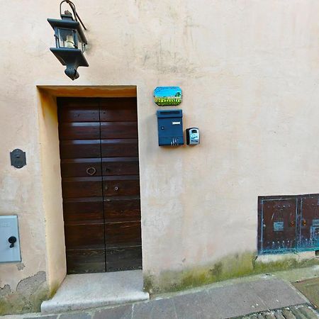 La Dimora Nel Castello Apartment Castellaro  Ngoại thất bức ảnh